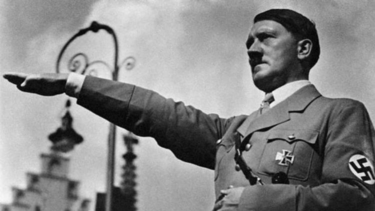  Adolf Hitler Kimdir?